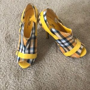 Wild Rose Heels: Yellow Plaid